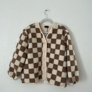 Miou Muse Fit Check Sherpa jacket in Mocha.